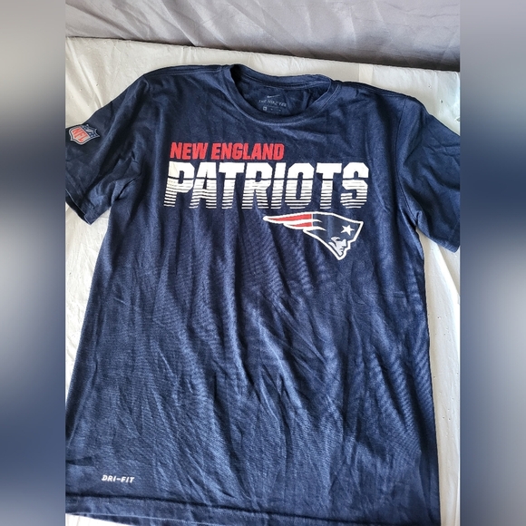 Nike New England Patriots Navy T-Shirt, Size Medium - Picture 3 of 6